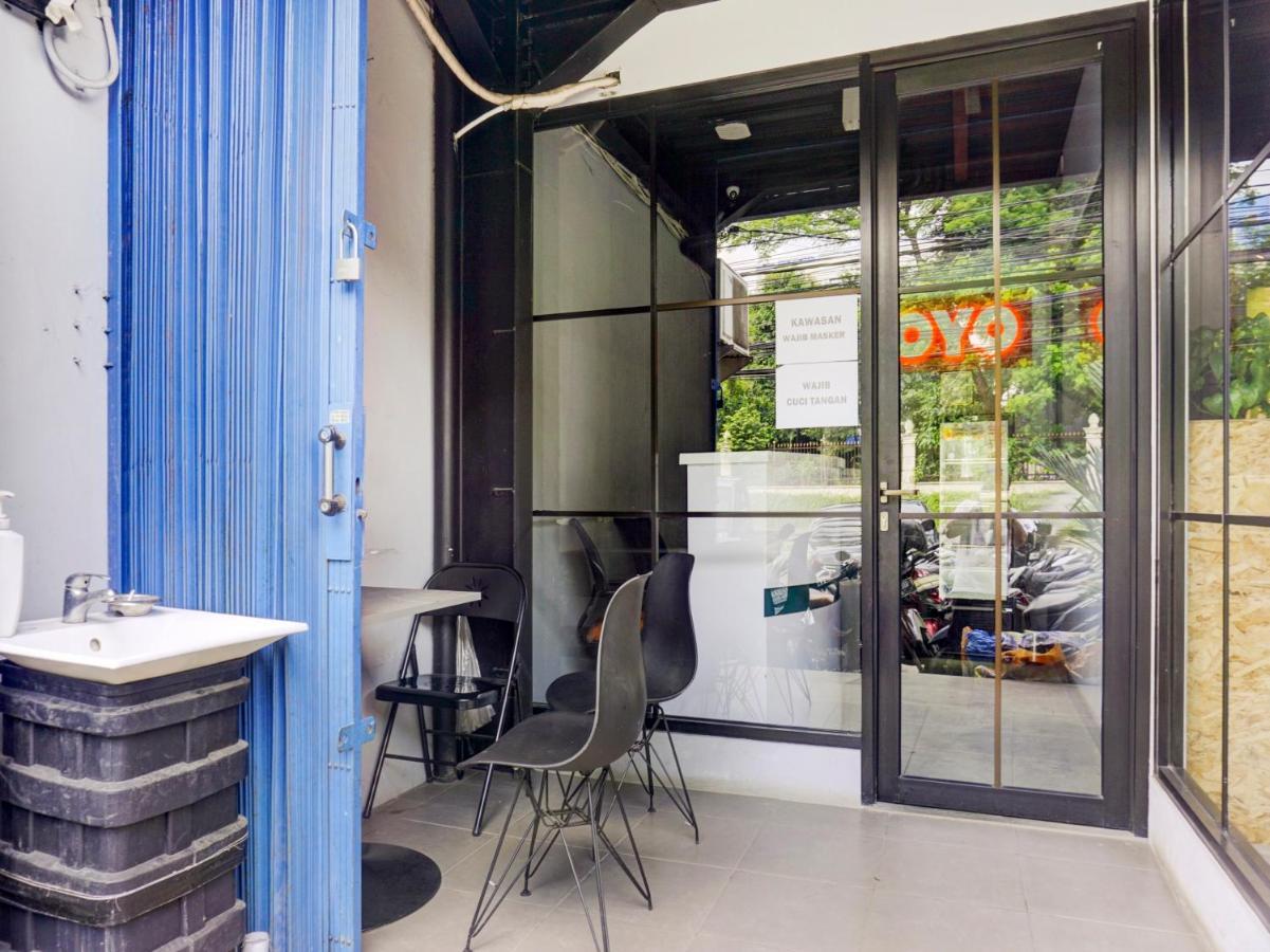 Oyo 1805 Fatmawati Mansion Syariah Otel Cakarta Dış mekan fotoğraf