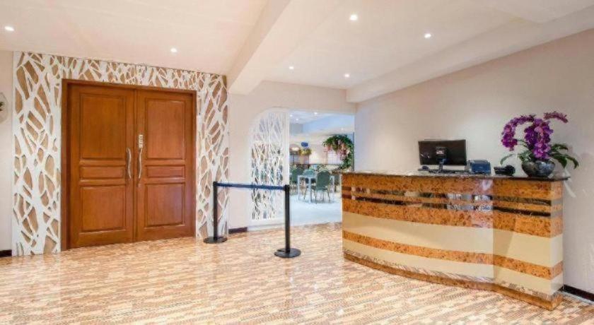 Oyo 1805 Fatmawati Mansion Syariah Otel Cakarta Dış mekan fotoğraf